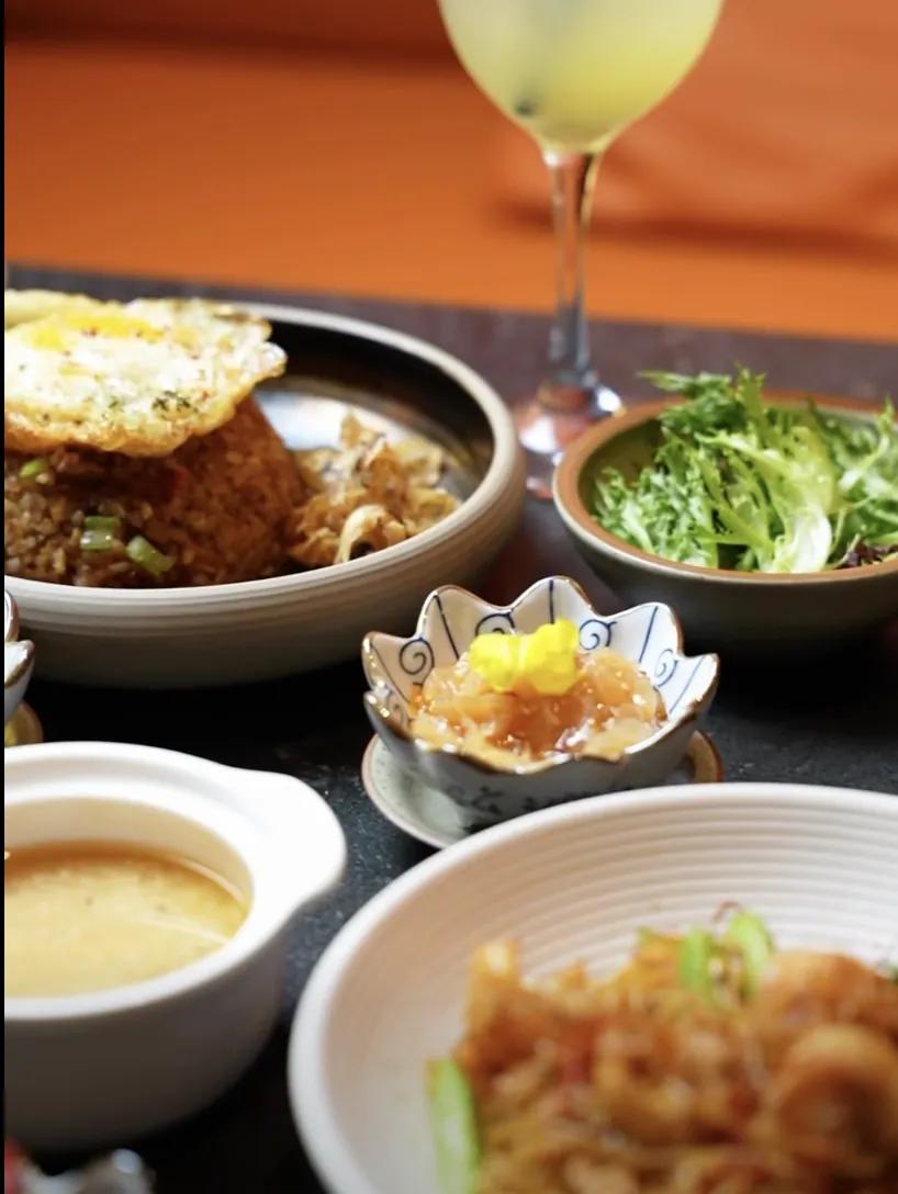 Lunch set with fried rice, fried egg and sides